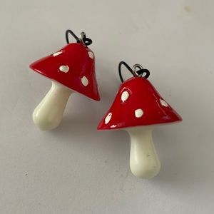 NWOT Resin Mushroom Earrings.